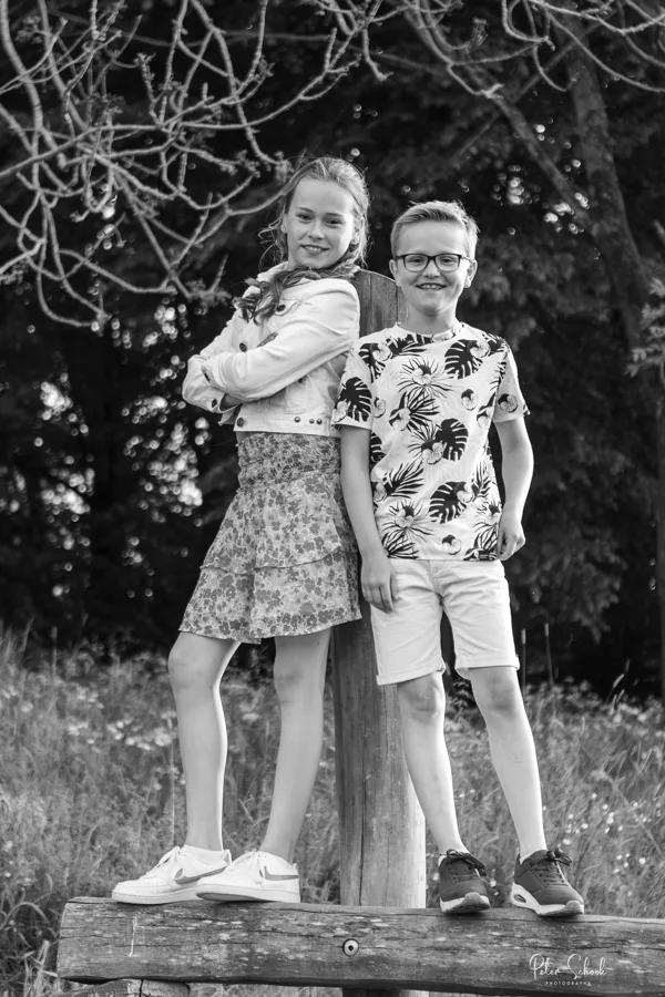 Famalie shoot Sandra - Marieke Copyright 23 20230526