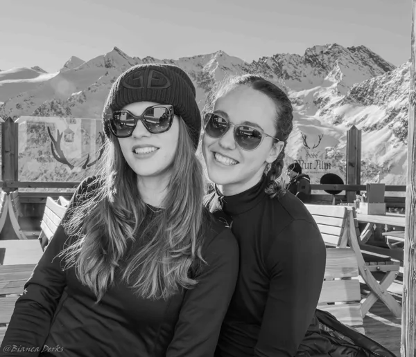 Sanne en Meike (1 van 1)