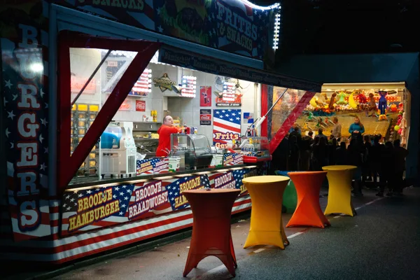 eXpoChallenge 127 - Frank - someone is waiting