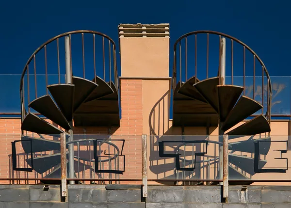 sized_Trappen