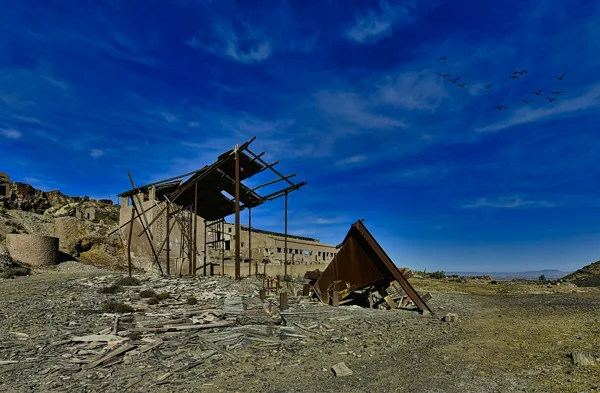 sized_Urbex