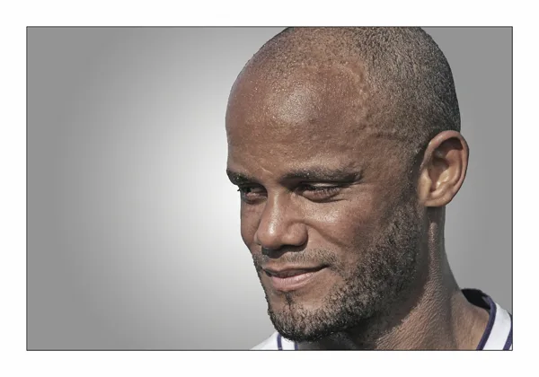 sized_Kompany af