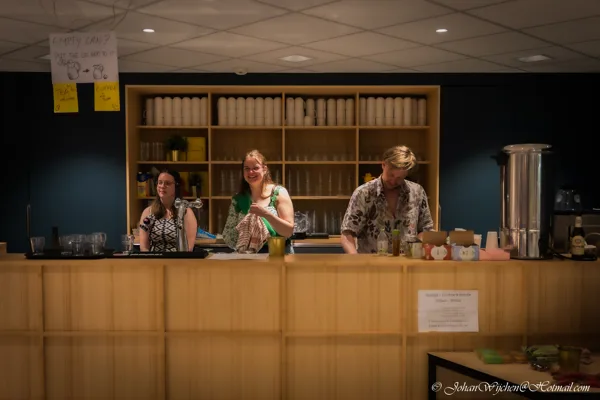 Zaterdagavond ;  Optreden  "Ciac Boum"