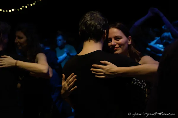 Zaterdag ; avond optredens.