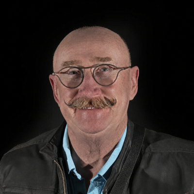 Frank VAN HOLLEBEKE