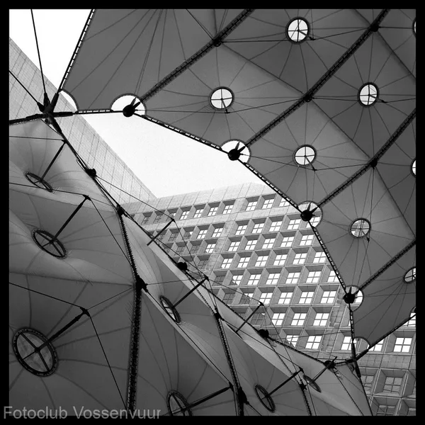 la-Defense-Grande-Arche