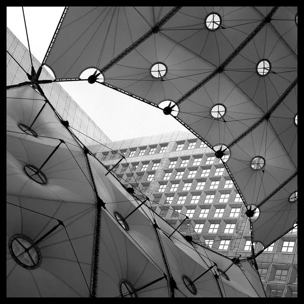 1_la-Defense-Grande-Arche