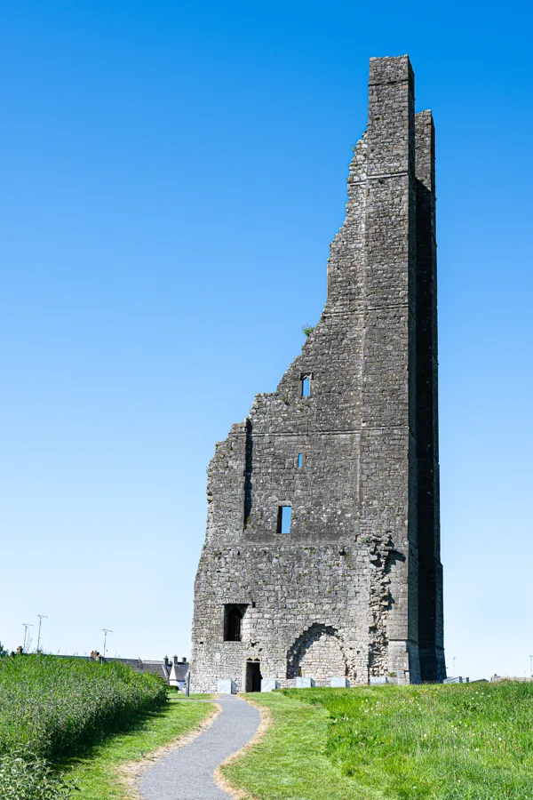 Yellow Steeple (Trim)