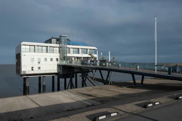 Eemshotel, Delfzijl